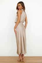 Noirel | Vestido elegante con drapeados